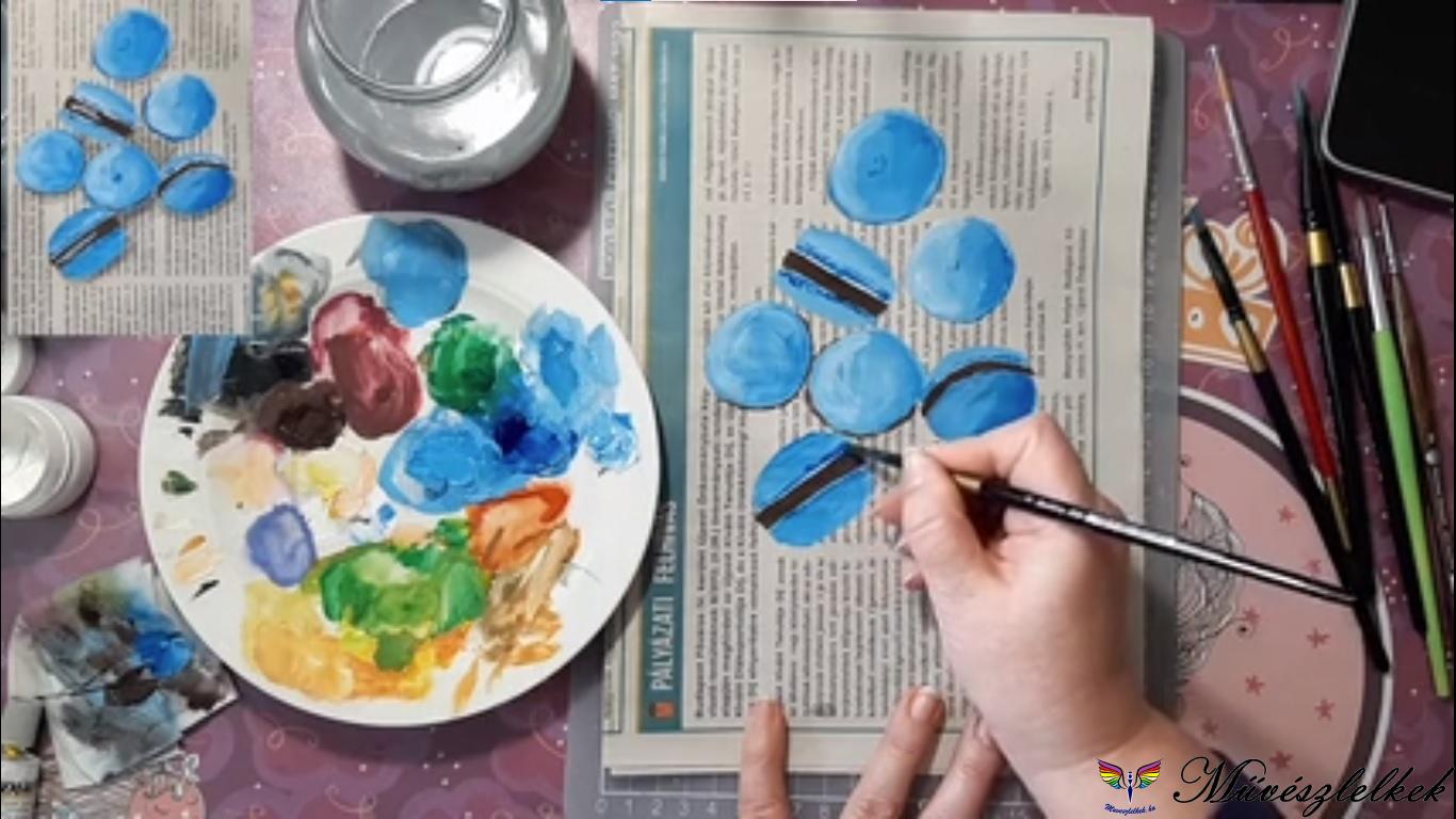 gouache macaron újságpapíron